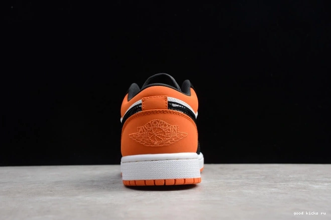1 553558-128 Shattered Air Jordan Backboard Low 0813